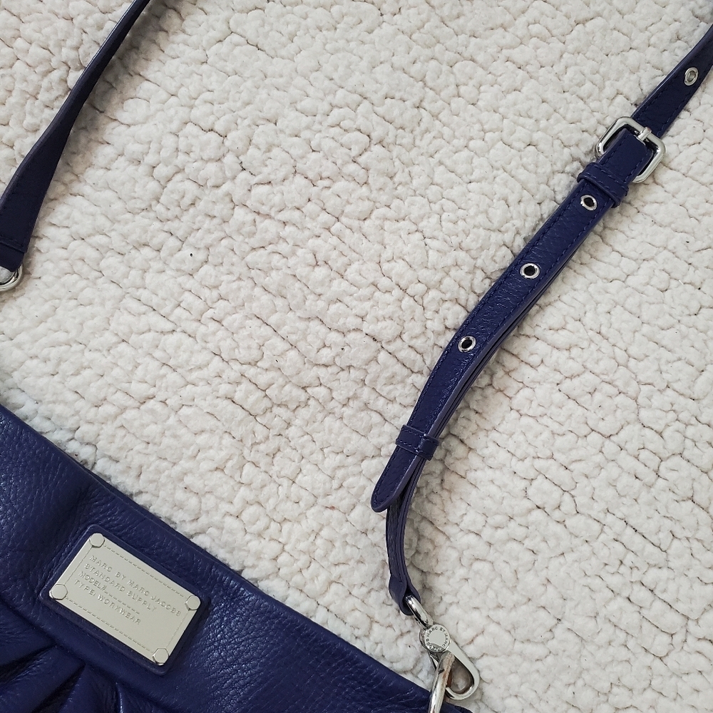 MARC BY MARC JACOBS - Classic Q Hillier Hobo Crossbody Shoulder Bag Deep Blue - Picture 3 of 15